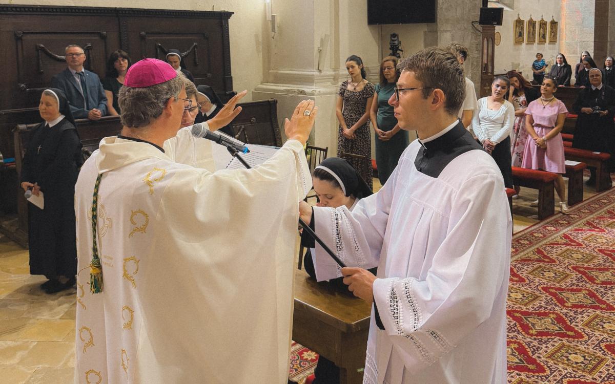 Homília pri doživotných sľuboch v Kongregácii sestier Božského Vykupiteľa