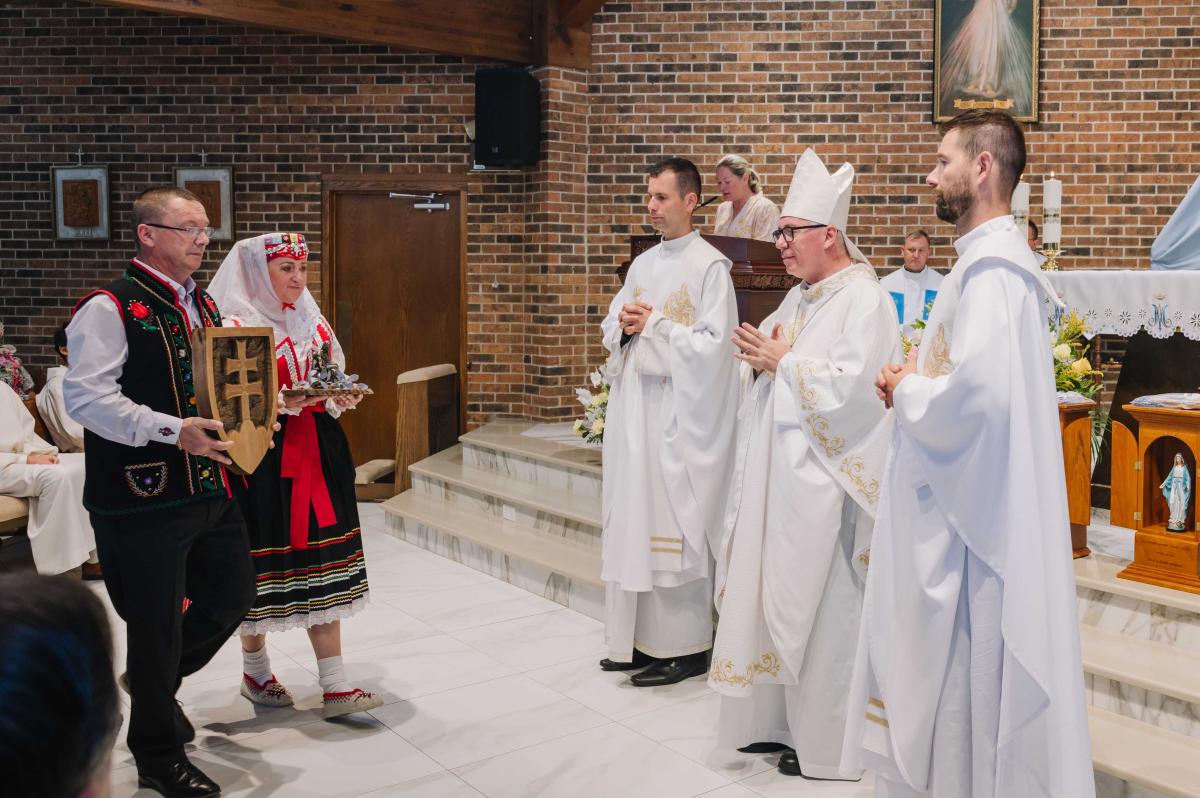 Mons. Ján Kuboš navštívil slovenských veriacich v Chicagu
