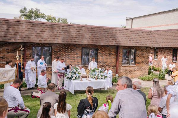 Mons. Ján Kuboš navštívil slovenských veriacich v Chicagu