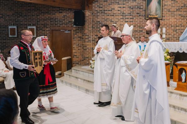 Mons. Ján Kuboš navštívil slovenských veriacich v Chicagu
